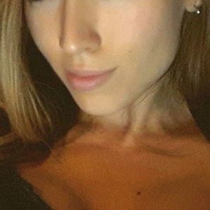 Meet your Posher, Sandy